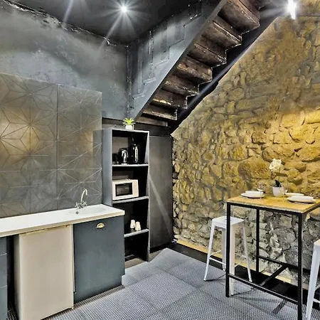 332 Grey - Superb In Apartment *